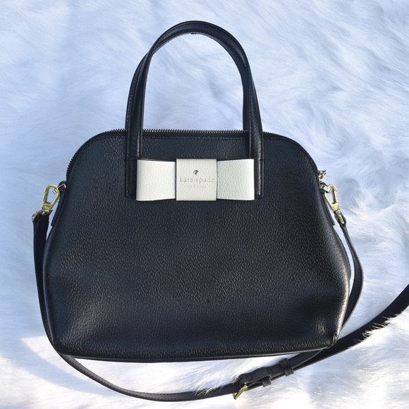 kate spade Handbags - Kate Spade New York Handbag & Shoulder Bag!